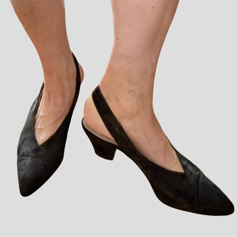 Vintage Maude Frizon Black Brocade Heels, size 38 (7.5)